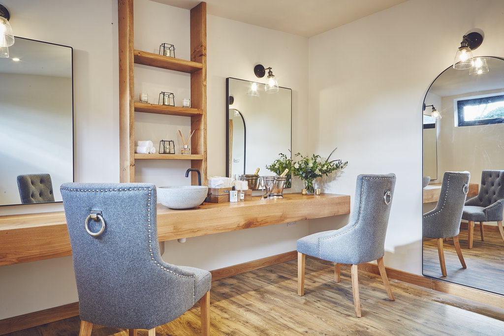 The Tack Room at Upton Barn & Walled Garden | Image by Nova Wedding Photography 