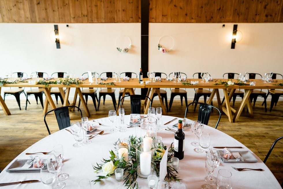 The Cider Barn | Table Setting | Alex Toze Wedding Photography