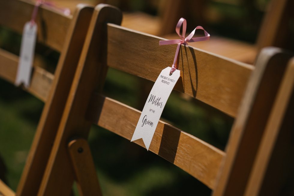 Upton Barn & Walled Garden | Kari Bellamy Photography | Ruth & Jonathon
