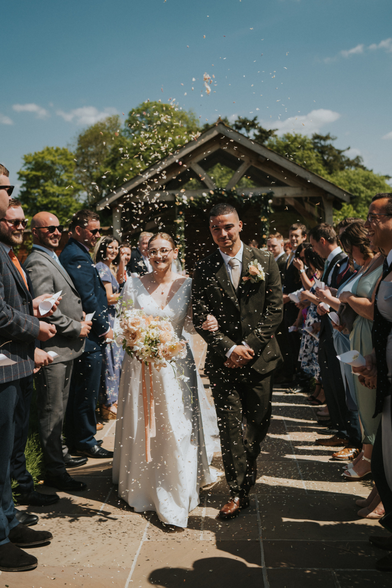 Confetti aisle