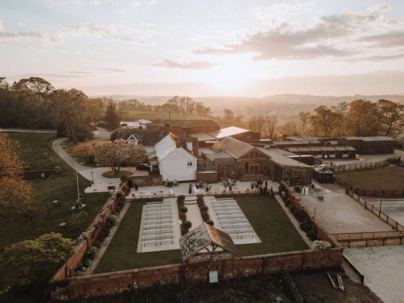 Upton Barn & Walled Garden | Ivy House Photography
