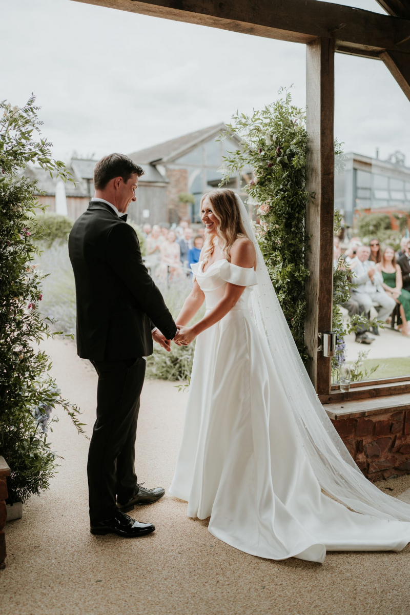 Lara & Loic by Katy Jones